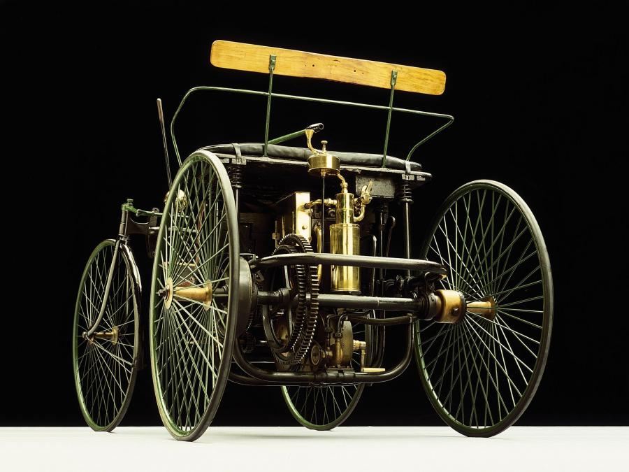  Daimler Wire-Wheel Car 1889 года  (фото 2 из 4)